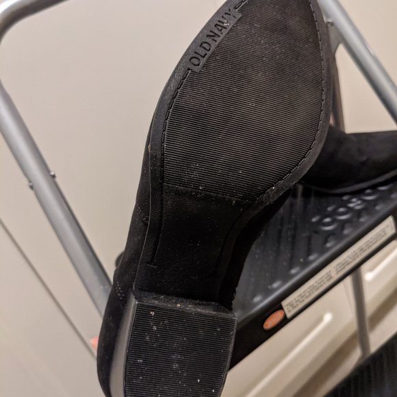 Old Navy Waterproof Booties - Picture 9 of 13